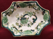 MASONS CHARTREUSE 5 x 6.5 “ EIGHT SIDED NUT - Bon Bon DISH.