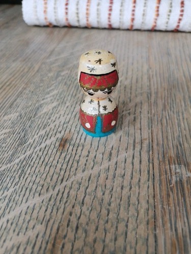 Vintage wooden kokeshi - kokeshi, doll