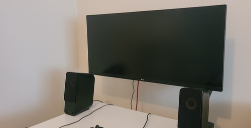 Ultrawide monitor - 34,