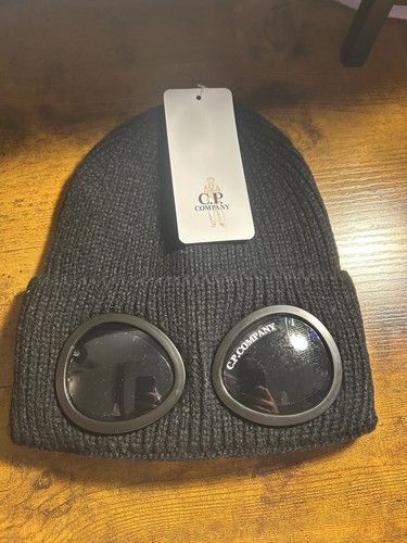 Company black beanie - c.p.,