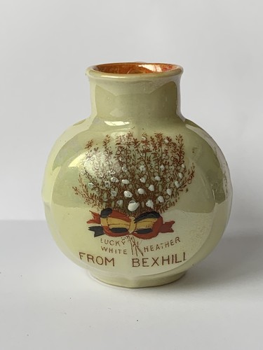 Vintage lustre lucky - lustre,