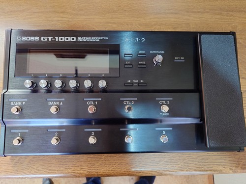 Boss 1000 guitar effects - guitar,