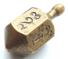 Solid Metal Game Spins Dice 6 Sides Rotary Dice Game Gambling Top Dices