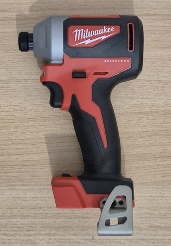 Milwaukee m18blid2 m18 - milwaukee,