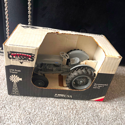 Country classics ferguson - country, 1:16