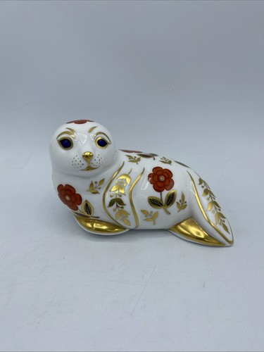 Royal crown derby seal - crown,