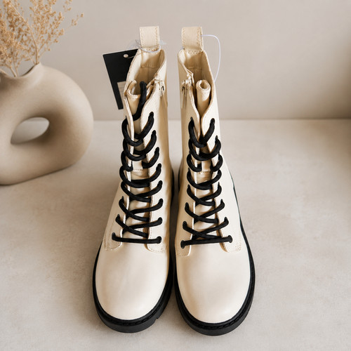Art class girls - girls, white
