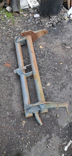 Split screen front axle - split,