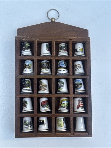 Thimble display case - thimble, 20