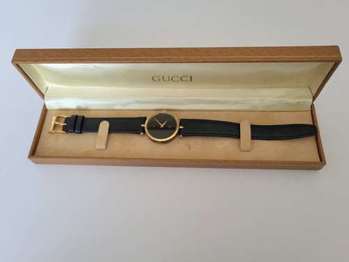 Vintage gucci 2000m - gucci, quartz