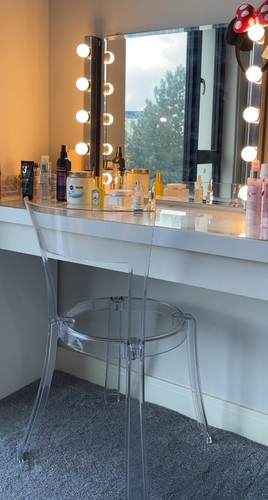 Modern white dressing table - white,