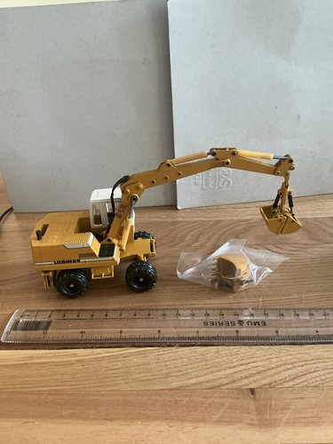 Conrad 2822 liebherr a912 - 2822,