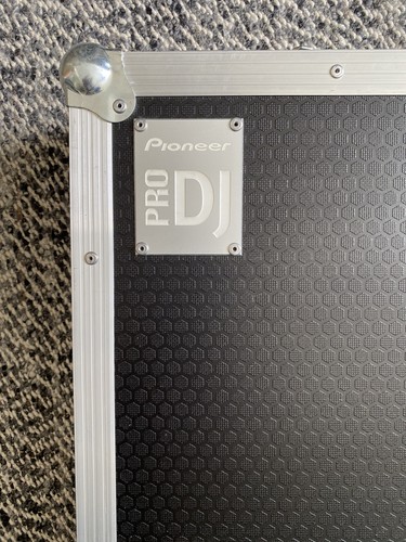 Swan flight case for pioneer - flight,