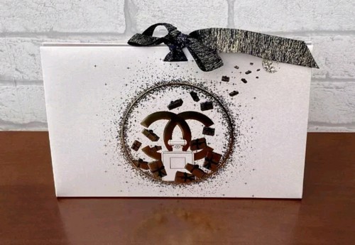 Chanel white navy gold - &,