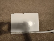 Wall-mountable magazine rack