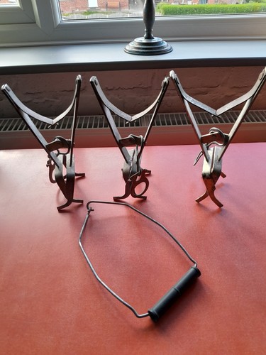 Vintage mole traps - x, with