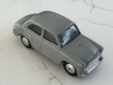 CORGI 202 MORRIS COWLEY SALOON, GREY, VERY NEAR MINT.