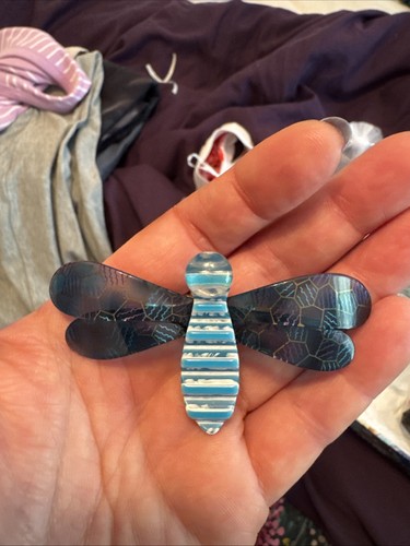 Lea stein bee brooch - ,