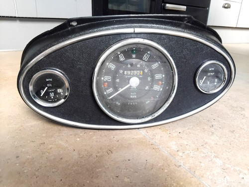 Classic mini cooper centre - mini,