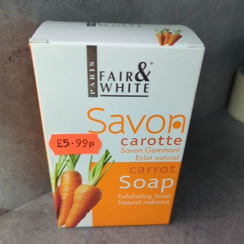 Fair and white savon carrot - white,