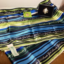 Girl Scout Scarf Euc 100% Polyester 2009 Adult Leader & 2 Pins