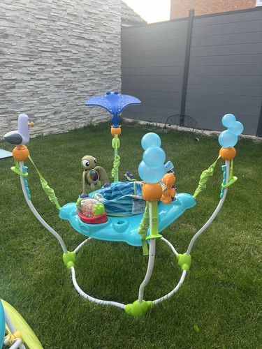 Bright starts finding nemo sea - bright,