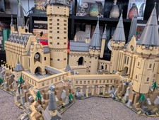 Official lego hogwarts castle - hogwarts,