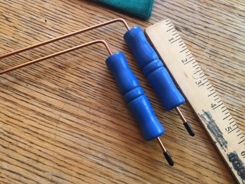 Dowsing rods in blue - ,