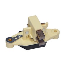 130514 HITACHI Alternator