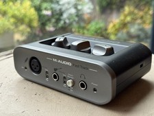 M-AUDIO: FAST TRACK USB