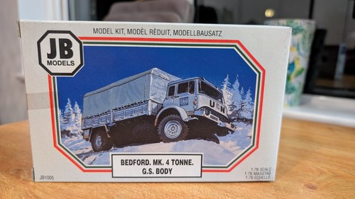 Models jb1005 bedford 4 - models,