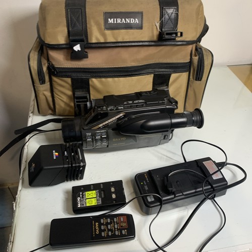 Sanyo d90r 8mm camcorder - sanyo,
