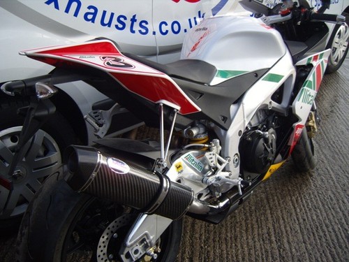 Aprilia rsv4 15 carbon - rsv4, 09