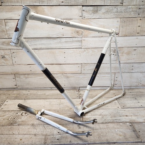 1970s white vintage raleigh - 1970s,