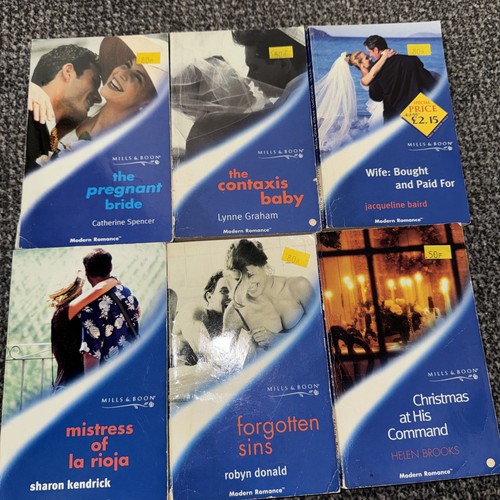 Mills boon modern romance - mills, &