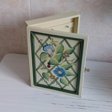 Retro Wall Key Cabinet Wooden