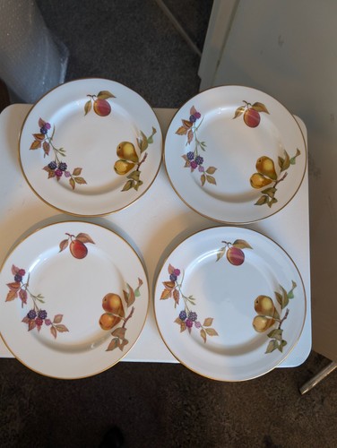 Royal worcester evesham set - -,