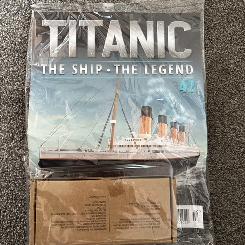 Build the titanic scale - build,