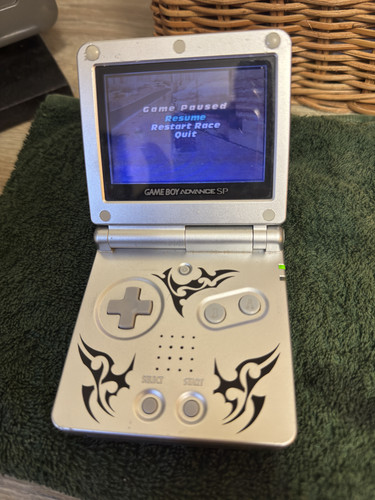Nintendo gameboy advance - advance, sp
