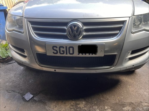 Touareg 2010 front bumper - front,