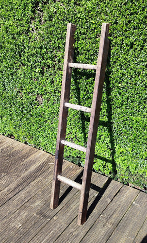 Vintage wooden rung step - wooden,