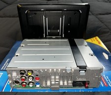 Sony XAV-AX8000 8.95" Media