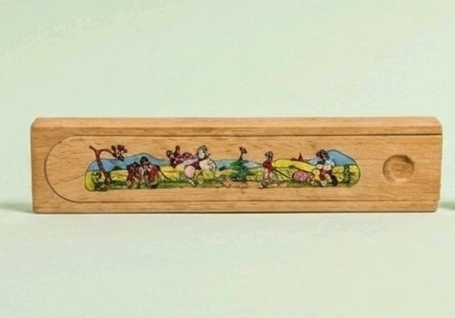 Vintage child kids wooden - child's,