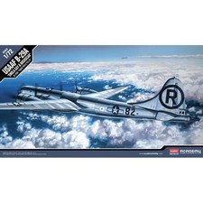 Academy 1/72 USAAF B-29A