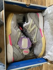 Size UK 8 - Reebok Pump Omni