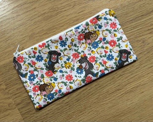 Pencil case make - make,