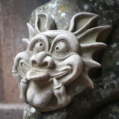 Gargoyle gremlin stone statue - gremlin,