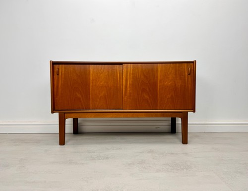 Mid century teak - mid,