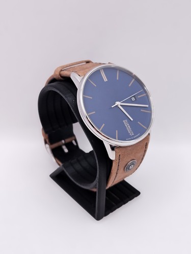 Junghans form automatic - form,