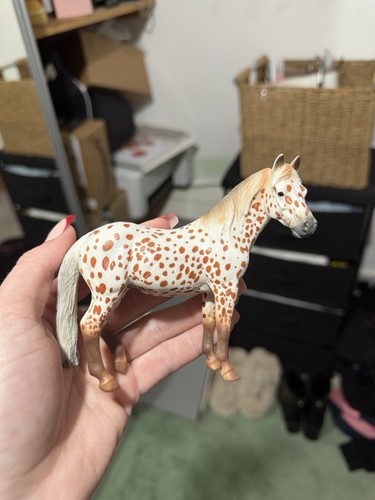 Breyer collecta chestnut - breyer,